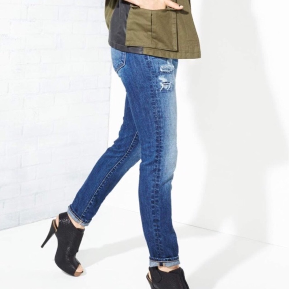 Paige Skyline Ankle Peg Sz 25